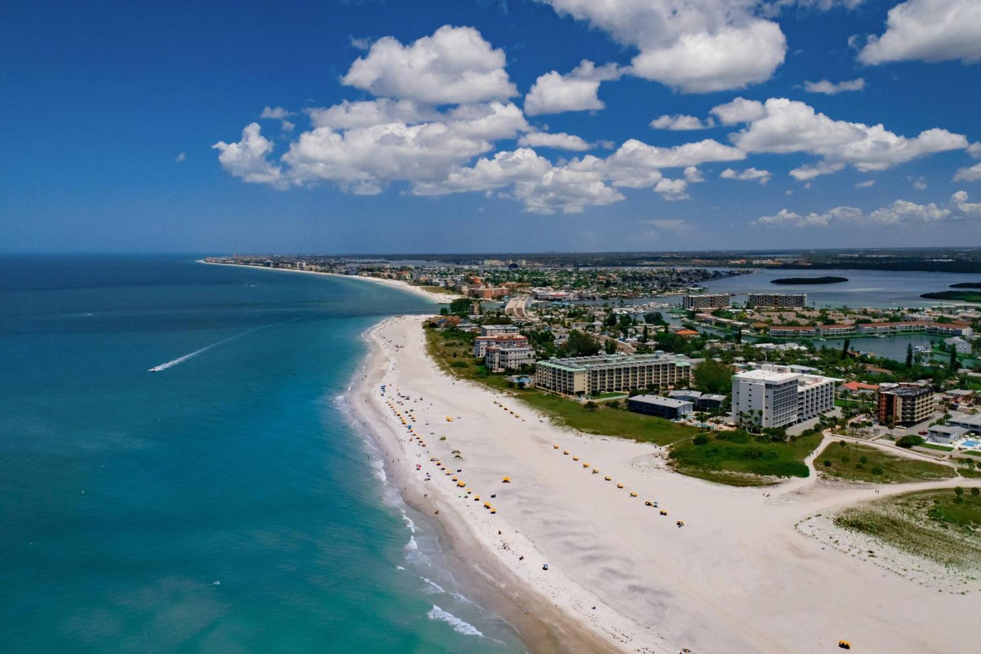 Residence Inn By Marriott St. Petersburg Treasure Island St. Pete Beach Eksteriør billede