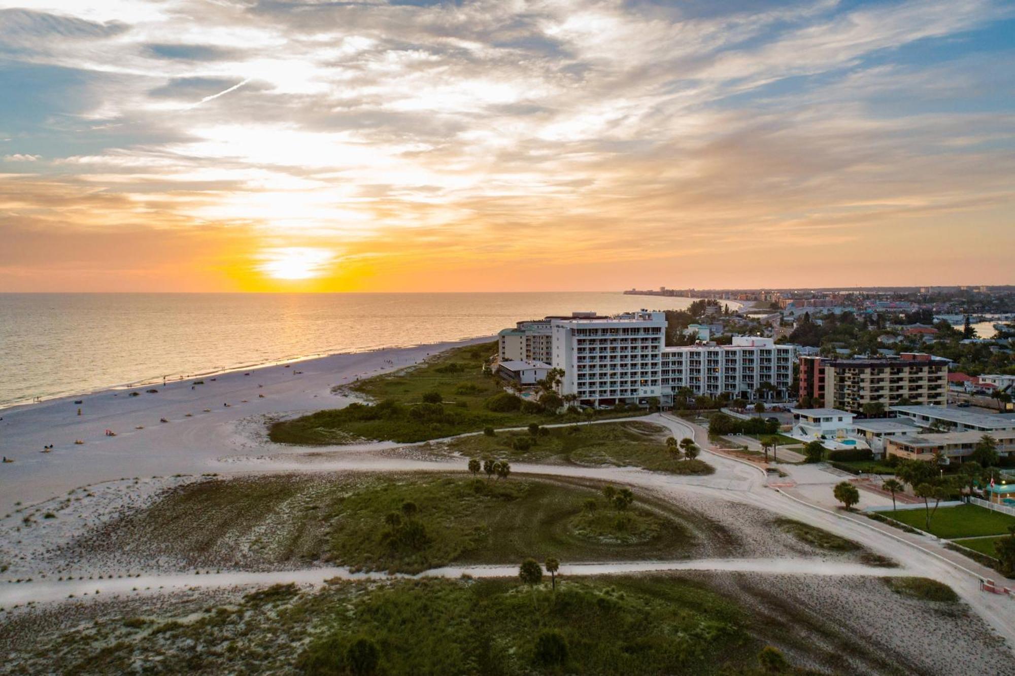 Residence Inn By Marriott St. Petersburg Treasure Island St. Pete Beach Eksteriør billede